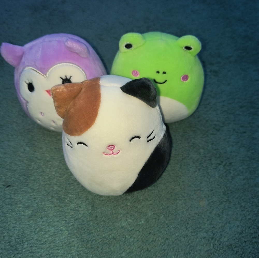 wendy, cam and holly the sauishmallow bundle